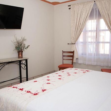 Encanto De La Sierra Hotel มาสโกตา ภายนอก รูปภาพ